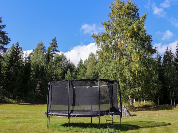 Trampoline Removal in Saratoga Springs