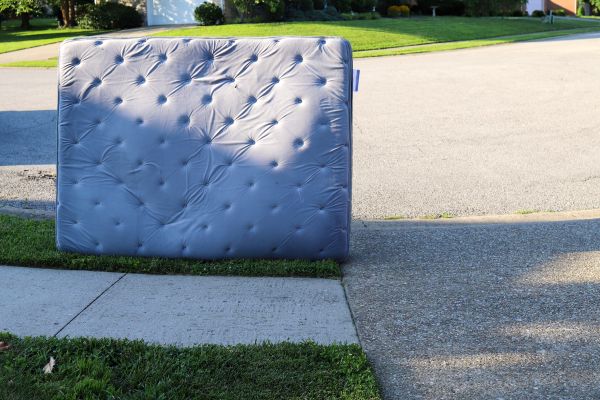 Mattress Removal Service in Saratoga Springs