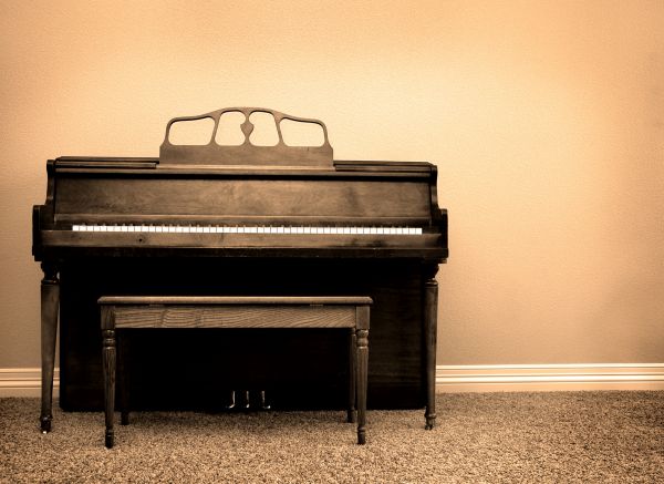 Piano Disposal Service in Saratoga Springs