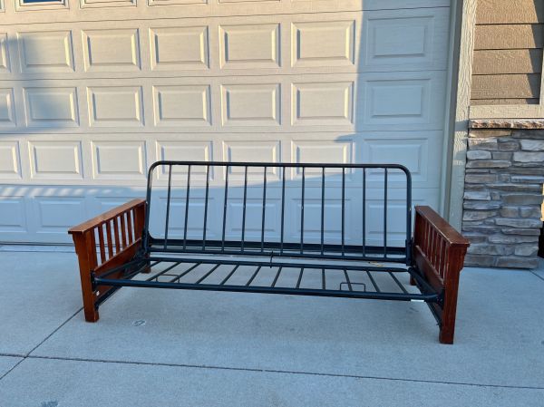 Porch Furniture Disposal in Saratoga Springs